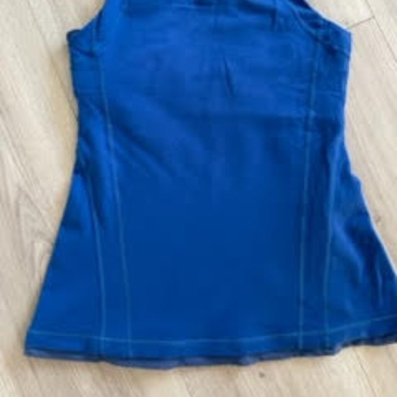Lululemon tank top-size 6 - Picture 4 of 4